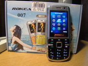 Продам телефон ROKEA 007