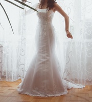 Продам свадебное платье фирмы  Anne Marie 2013 года